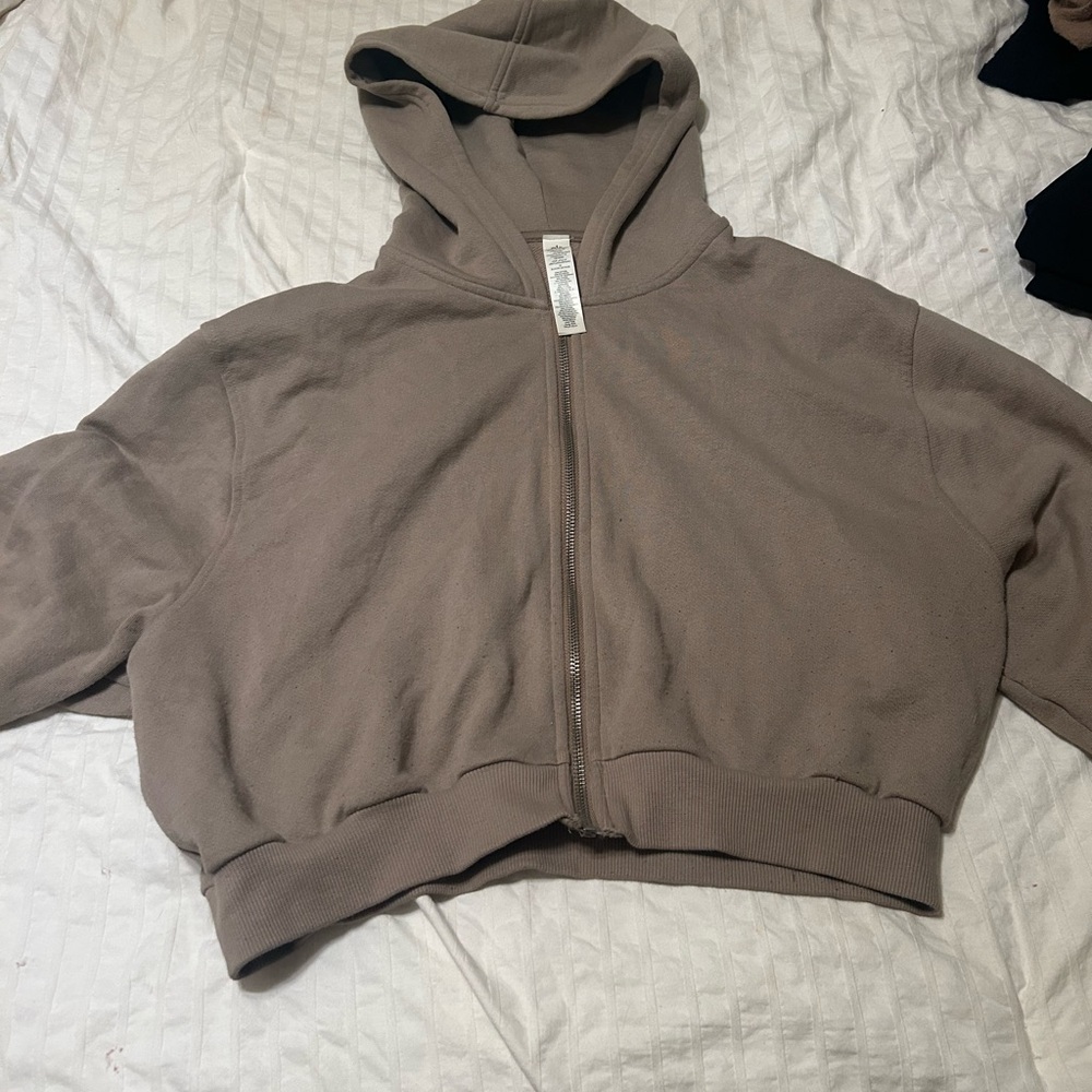 ALO Yoga Taupe Hooded Jacket